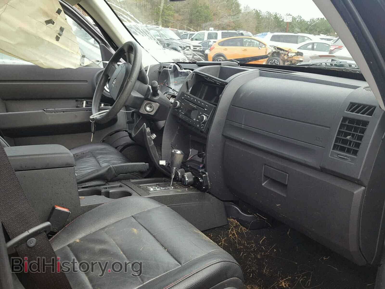 2011 DODGE NITRO - VIN: 1D4PT4GX5BW606509 - Photo 5