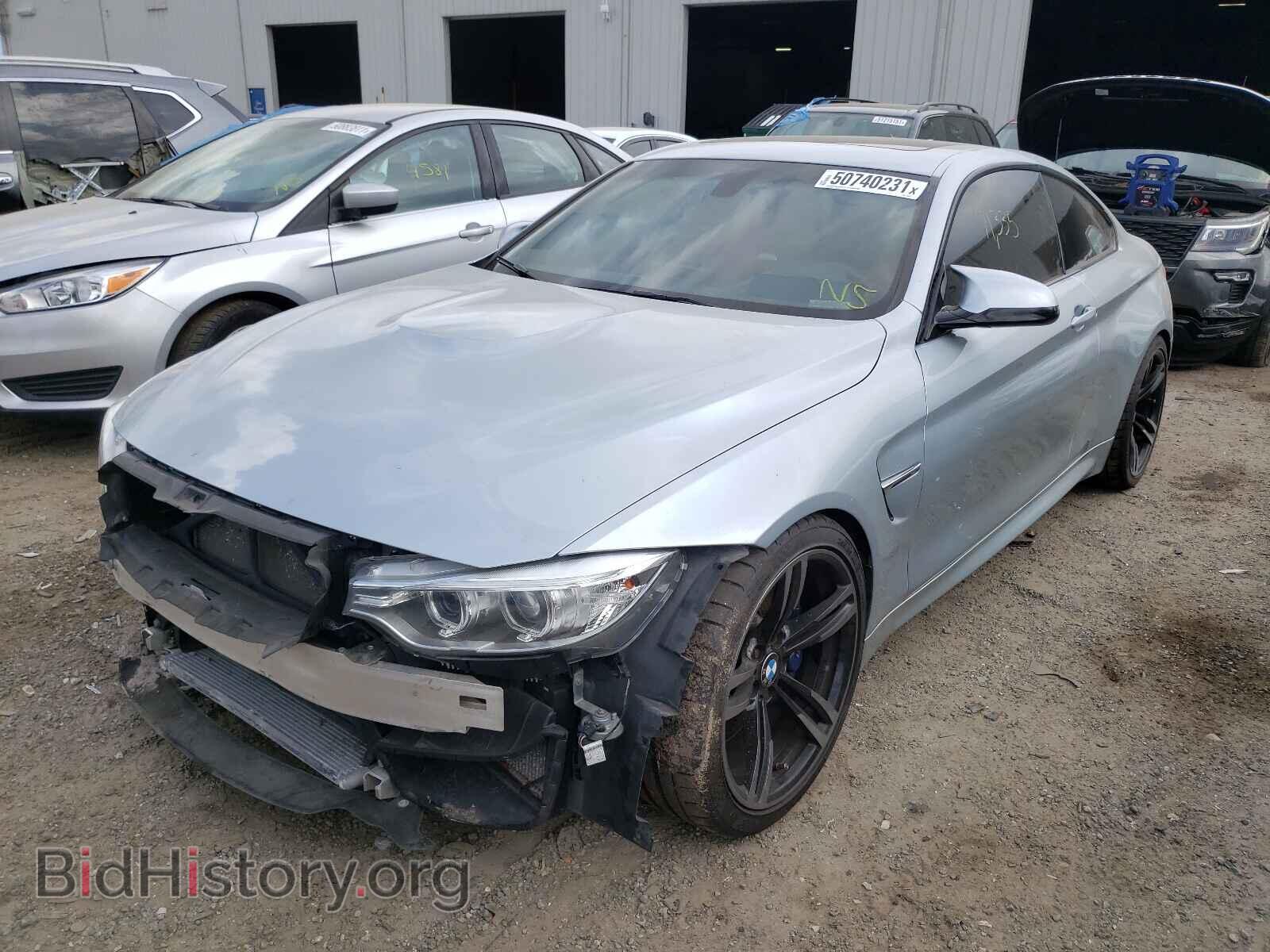 2016 BMW M4 - VIN: WBS3R9C56GK338671 - Фото 2
