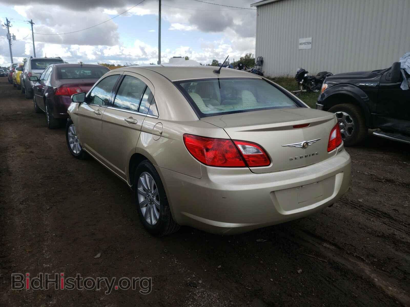 2010 CHRYSLER SEBRING - VIN: 1C3CC5FB7AN229486 - Фото 3