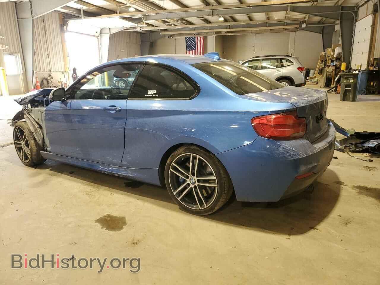2018 BMW M2 - VIN: WBA2J7C55JVB28504 - Photo 2