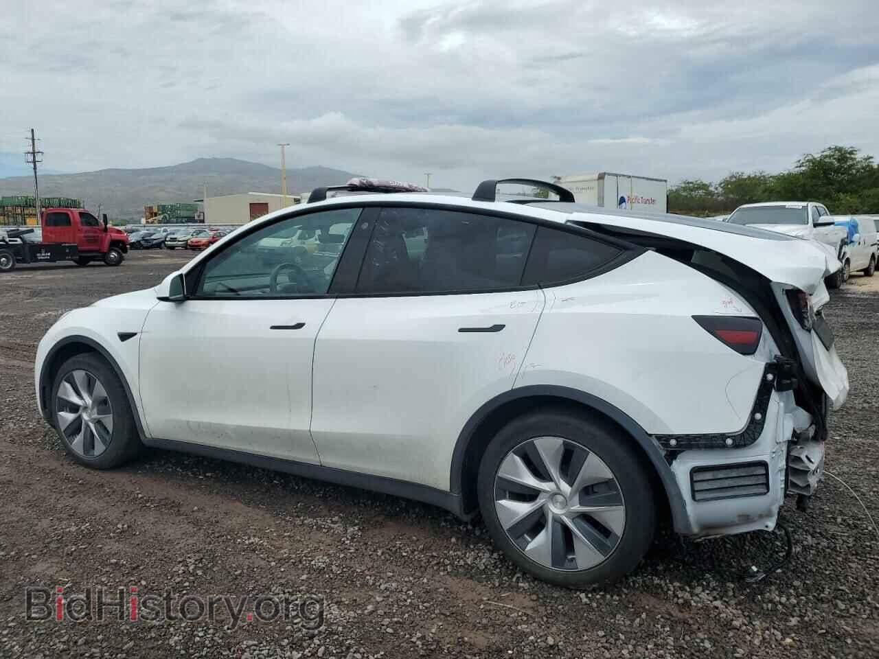 2021 TESLA MODEL Y - VIN: 5YJYGDED0MF103492 - Photo 2