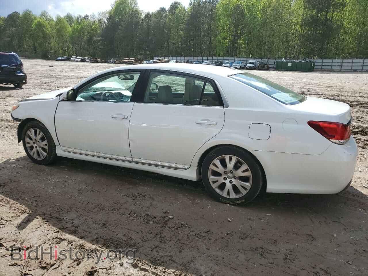 2011 TOYOTA AVALON - VIN: 4T1BK3DB4BU384775 - Фото 2