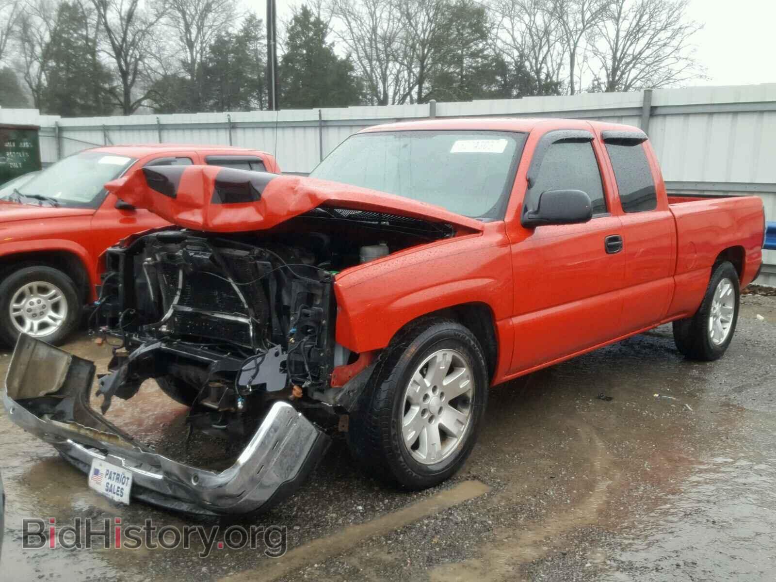 2007 CHEVROLET SILVERADO - VIN: 1GCEC19VX7Z197413 - Photo 2