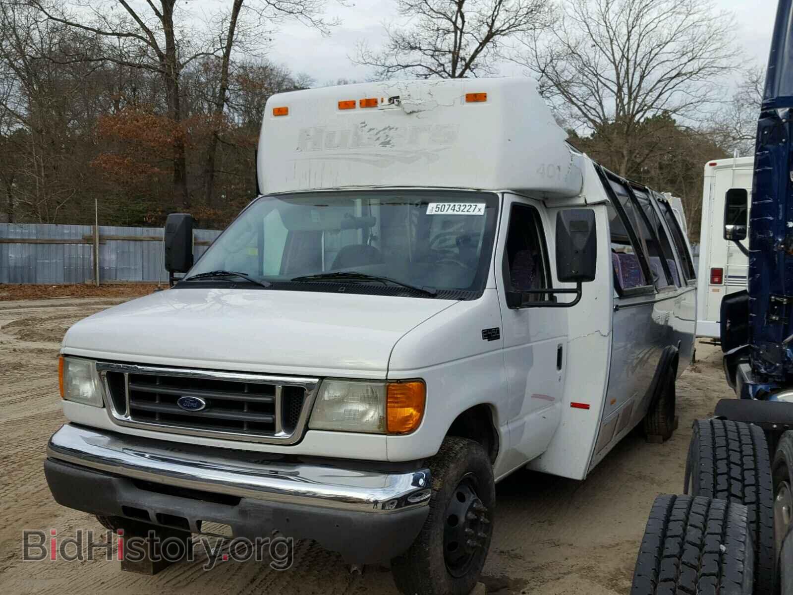 2004 FORD ECONOLINE - VIN: 1FDXE45P44HB26586 - Photo 2