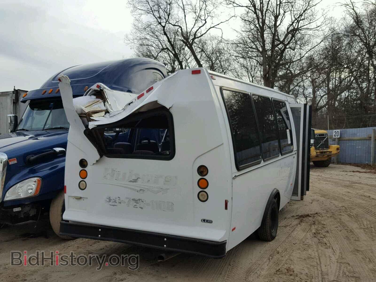 2004 FORD ECONOLINE - VIN: 1FDXE45P44HB26586 - Photo 4