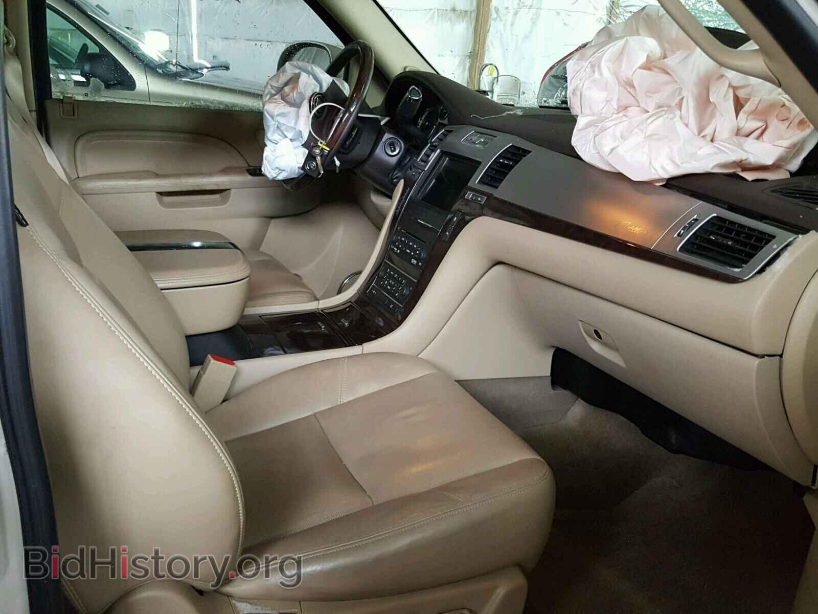 2011 CADILLAC ESCALADE - VIN: 1GYS4CEF5BR114581 - Фото 5