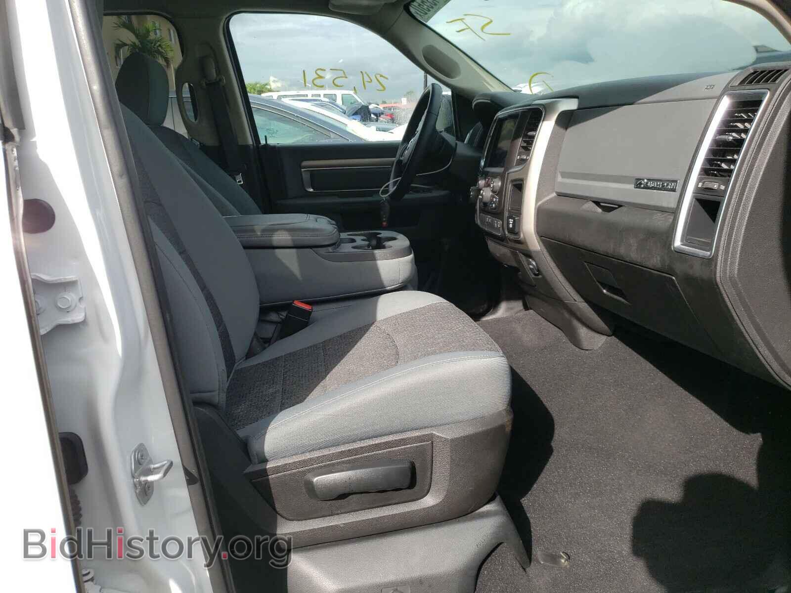 2019 RAM 1500 CLASS - VIN: 1C6RR6TT5KS608780 - Фото 5