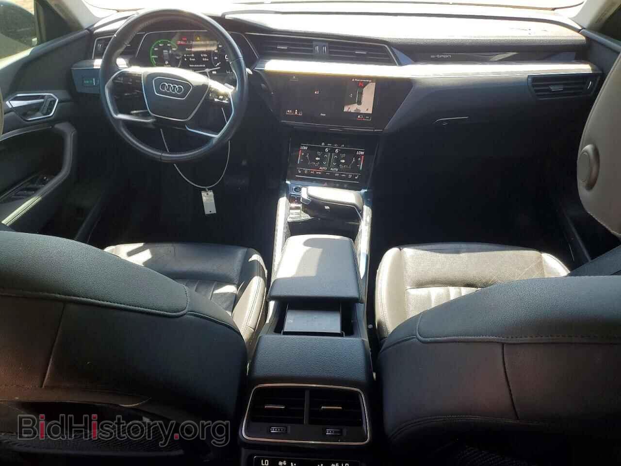 2021 AUDI E-TRON - VIN: WA12AAGE2MB011941 - Photo 8