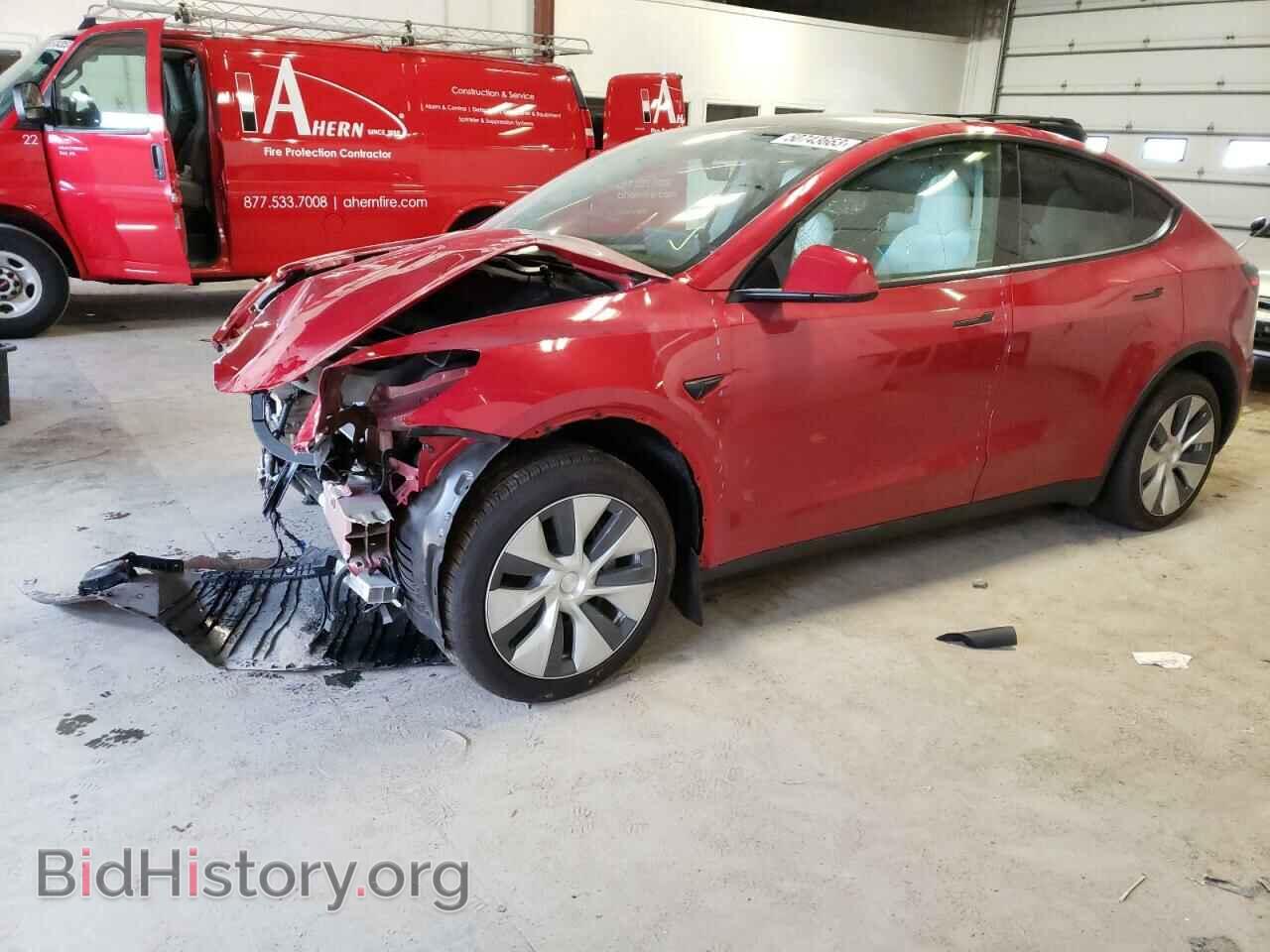 Фотография 7SAYGAEE3PF690818 - TESLA MODEL Y 2023