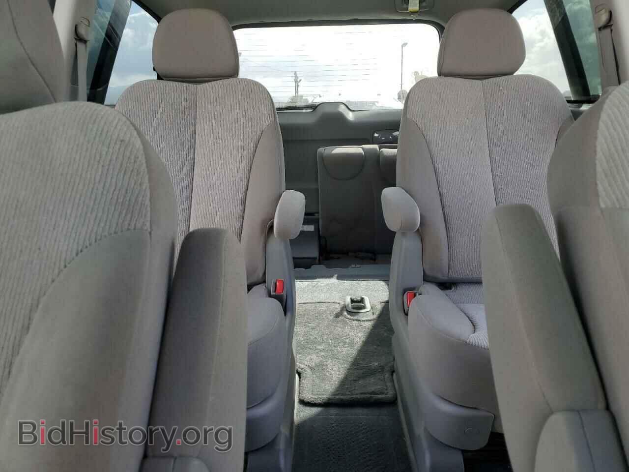2012 KIA All Models - VIN: KNDMG4C7XC6457655 - Photo 10