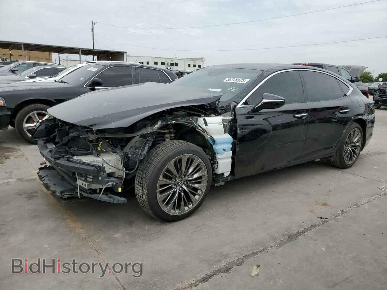 Photo JTHC51FF3J5002960 - LEXUS LS500 2018