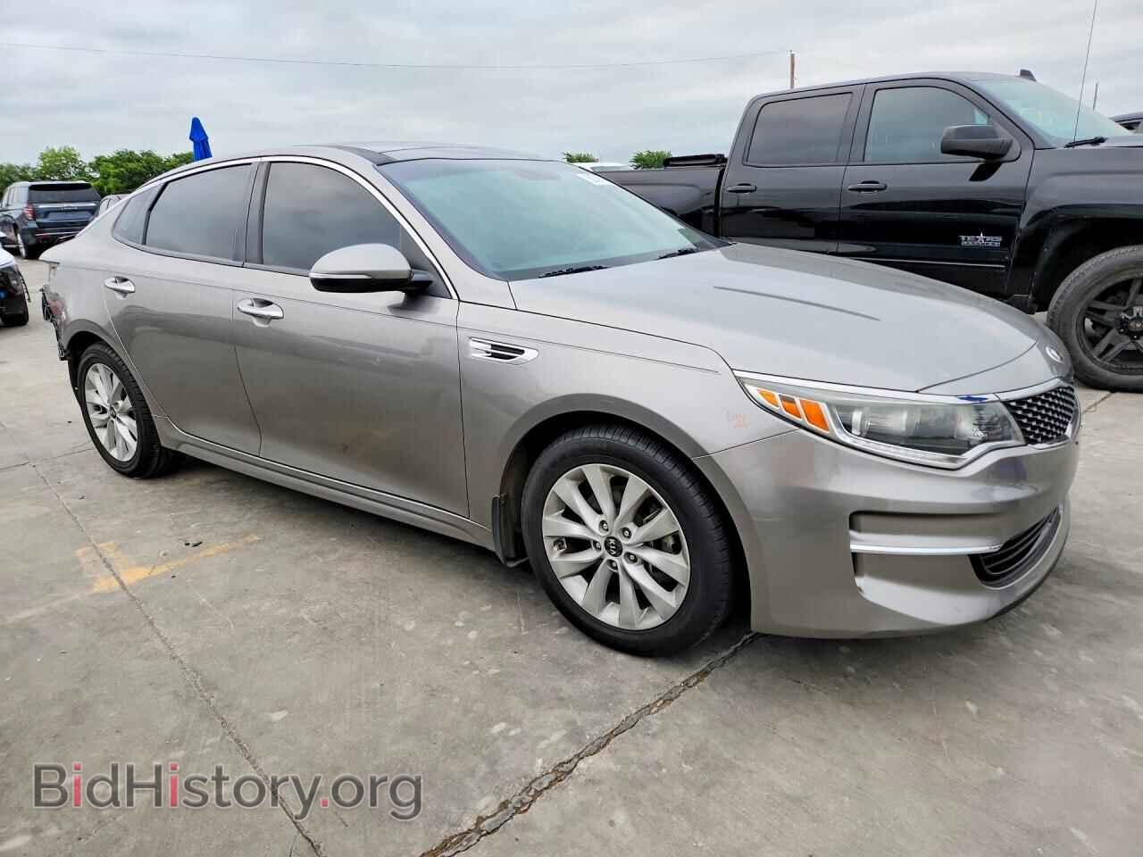 2018 KIA OPTIMA - VIN: 5XXGU4L33JG242541 - Photo 4