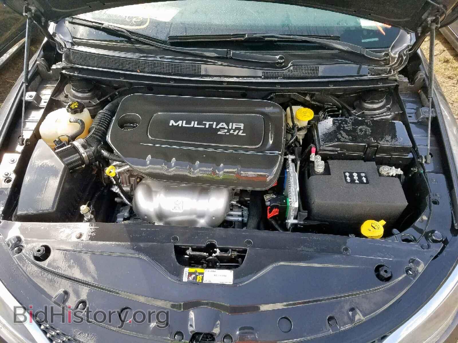 2016 CHRYSLER 200 - VIN: 1C3CCCAB3GN178203 - Фото 7