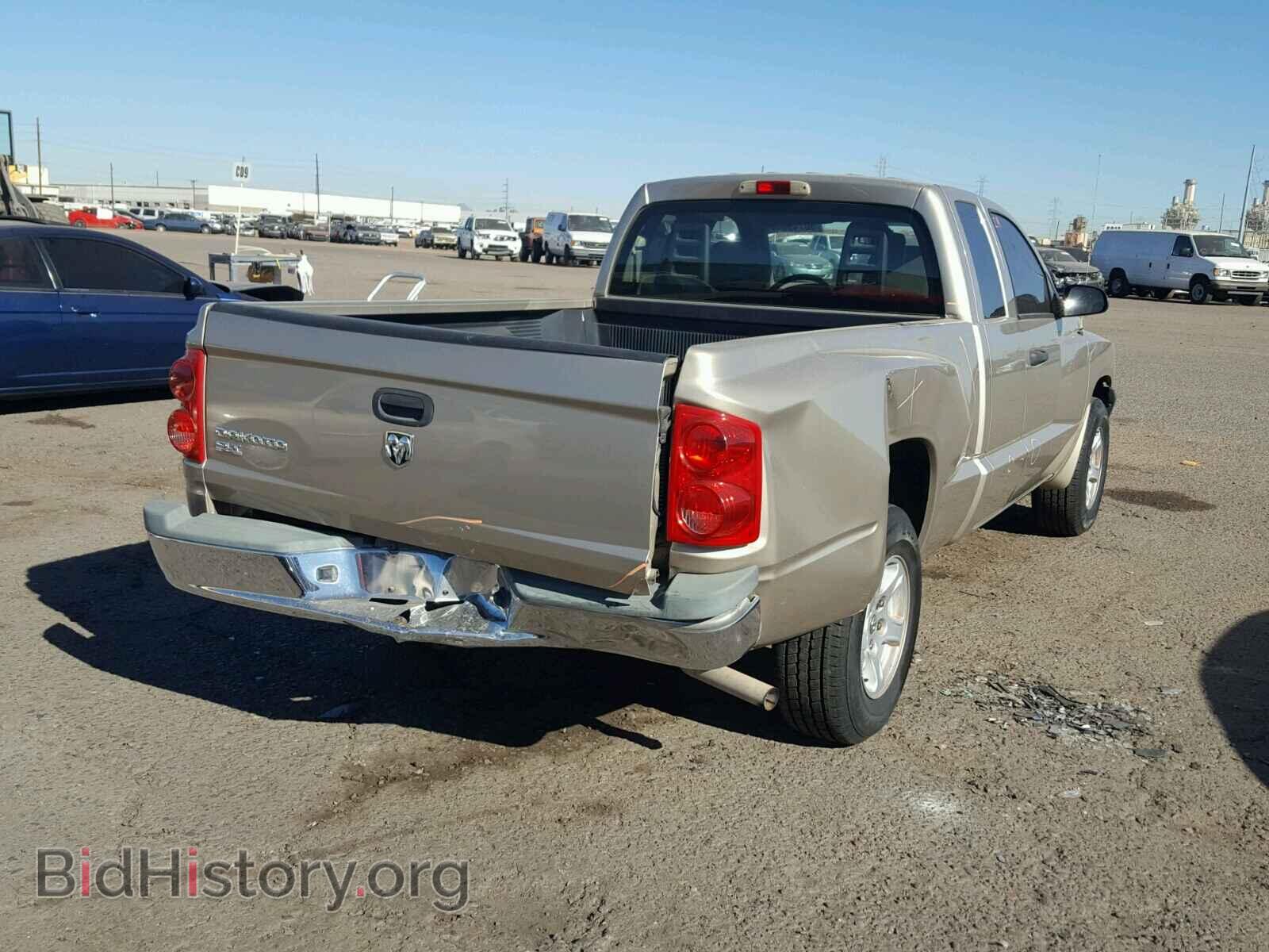 2005 DODGE DAKOTA - VIN: 1D7HE42K85S293836 - Фото 4
