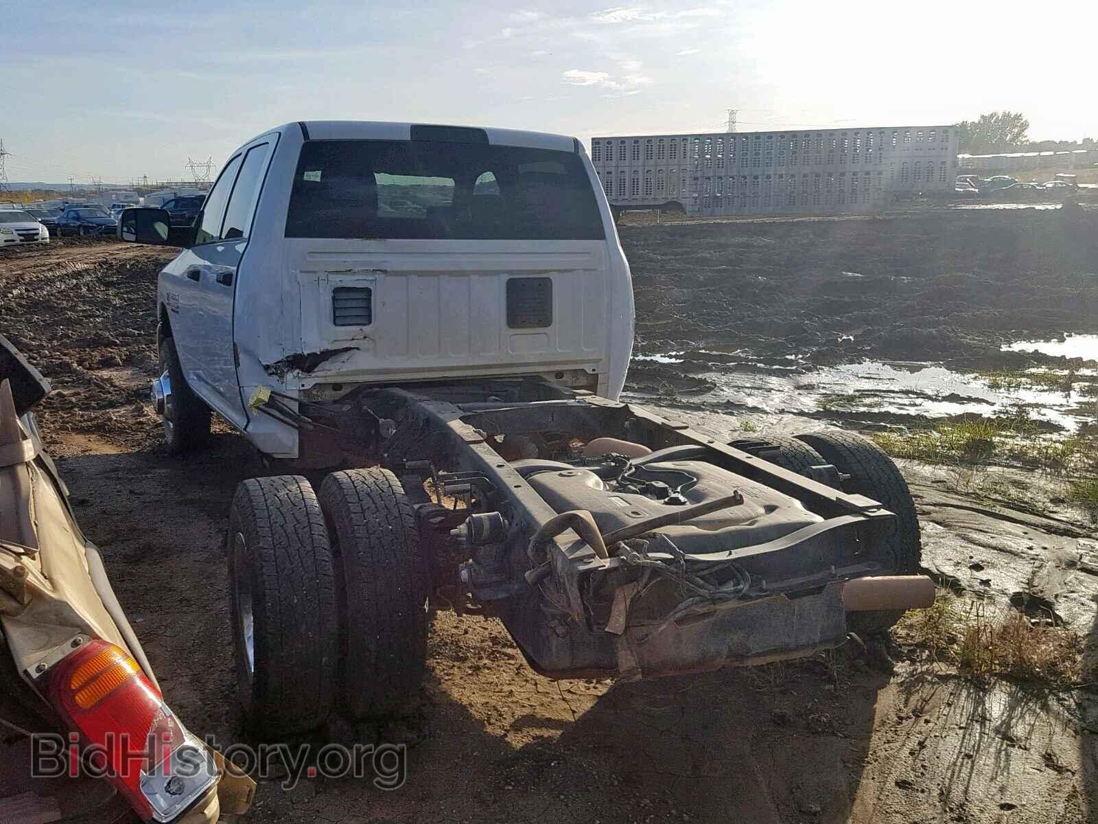 2018 RAM 3500 - VIN: 3C7WRTCL7JG362916 - Фото 3