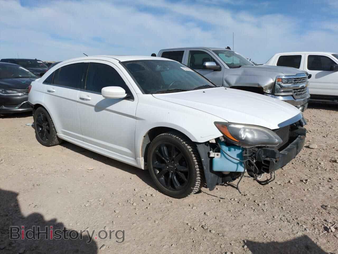 2014 CHRYSLER 200 - VIN: 1C3CCBCG6EN186490 - Фото 4