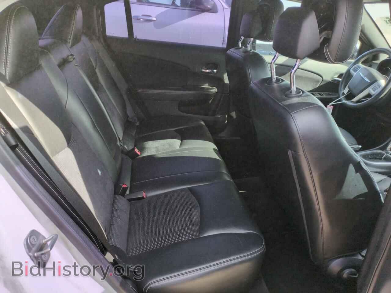 2014 CHRYSLER 200 - VIN: 1C3CCBCG6EN186490 - Фото 10