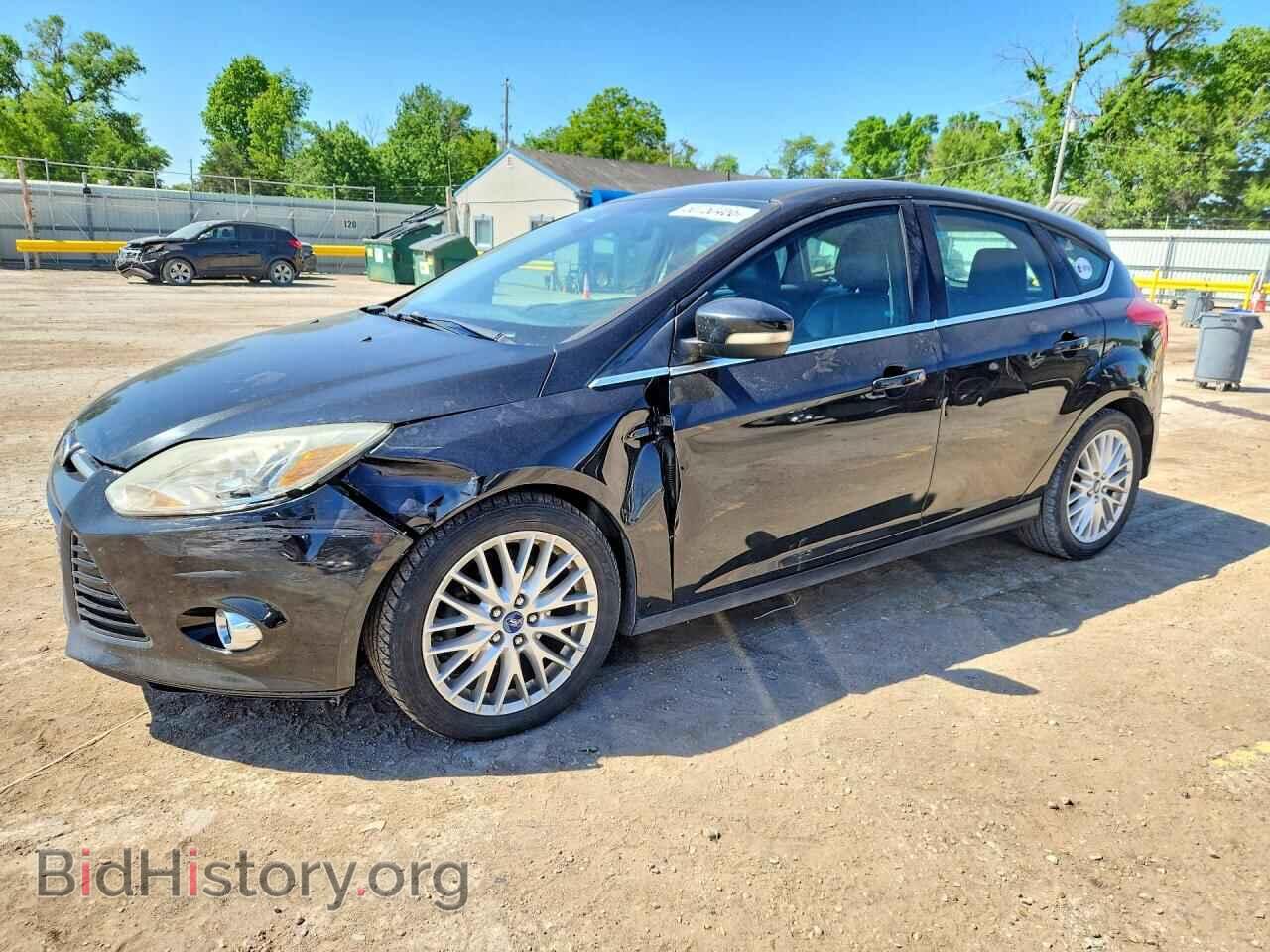 Photo 1FAHP3M22CL468090 - FORD FOCUS 2012