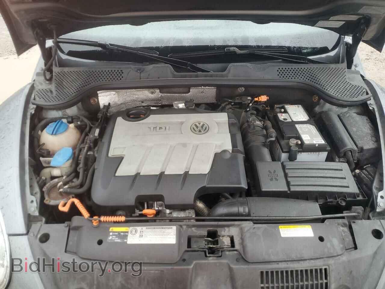 2013 VOLKSWAGEN BEETLE - VIN: 3VW5L7AT5DM816717 - Фото 11