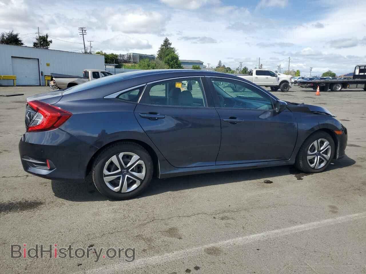 2018 HONDA CIVIC - VIN: 2HGFC2F51JH607281 - Фото 3