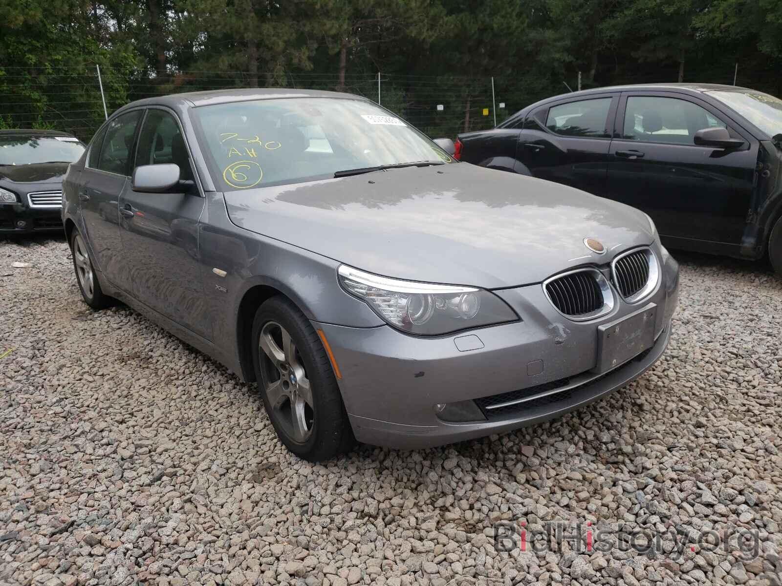 Photo WBANV93539C132830 - BMW 5 SERIES 2009