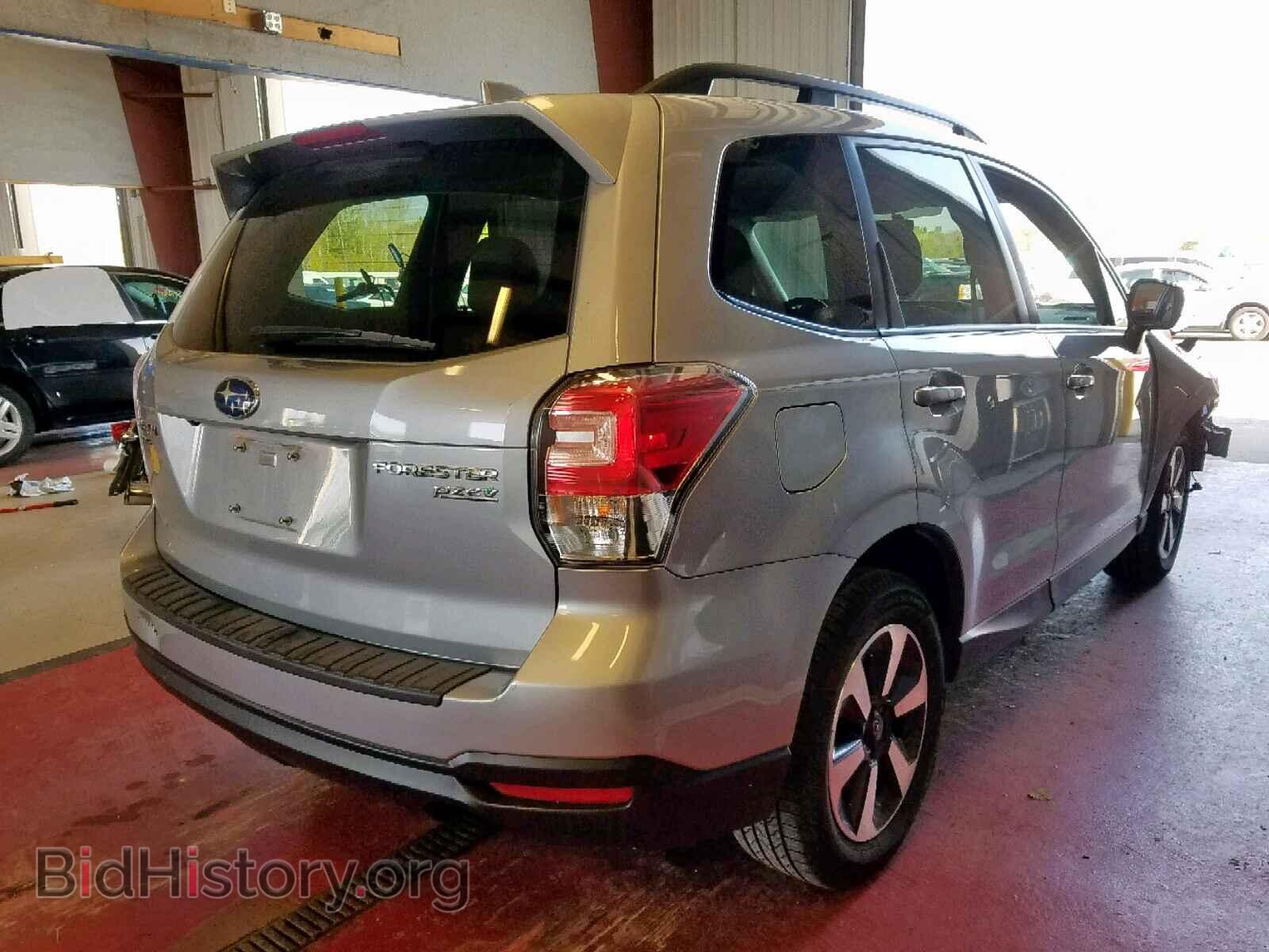 2017 SUBARU FORESTER - VIN: JF2SJAEC1HH492728 - Фото 4