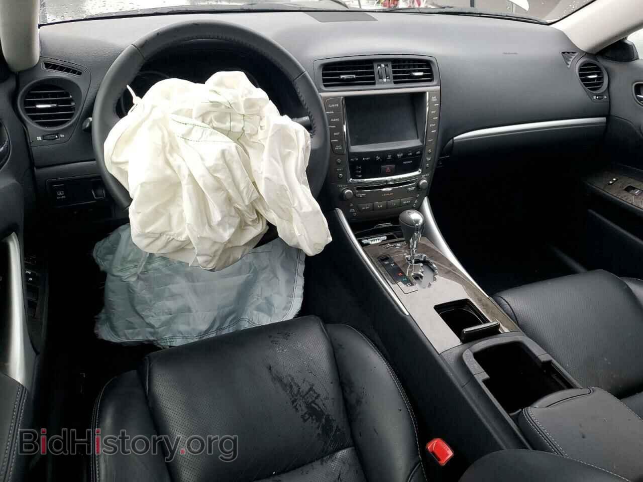 2011 LEXUS IS - VIN: JTHCF5C24B5049325 - Photo 8