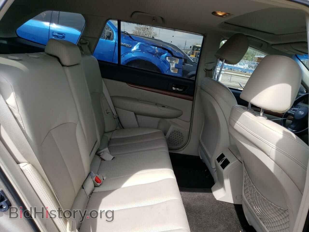 2014 SUBARU OUTBACK - VIN: 4S4BRBLCXE3254977 - Photo 10