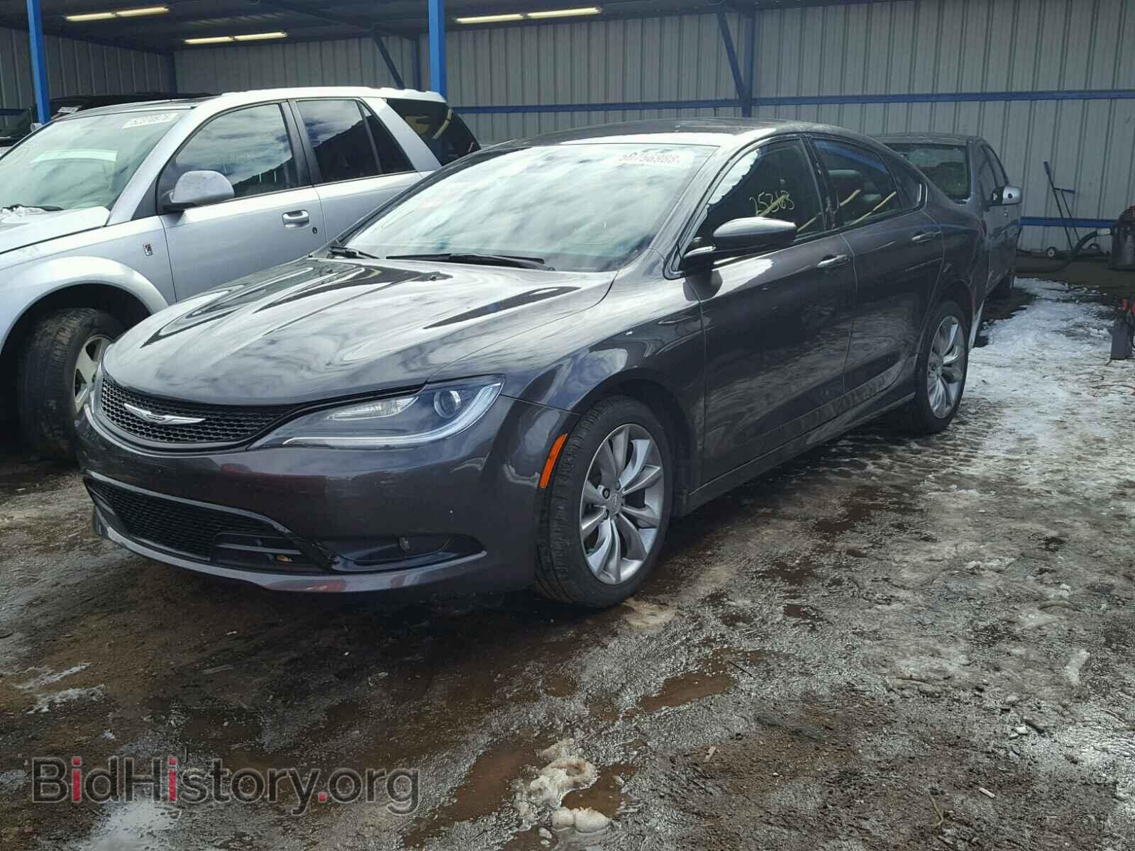 2016 CHRYSLER 200 - VIN: 1C3CCCBB2GN116015 - Фото 2
