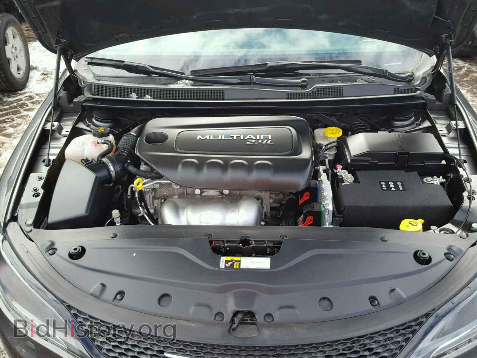 2016 CHRYSLER 200 - VIN: 1C3CCCBB2GN116015 - Фото 7