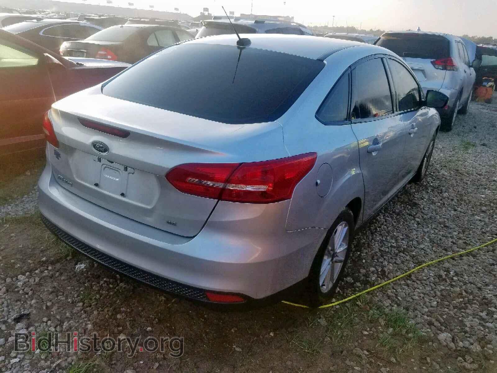 2017 FORD FOCUS SE - VIN: 1FADP3F27HL318723 - Фото 4