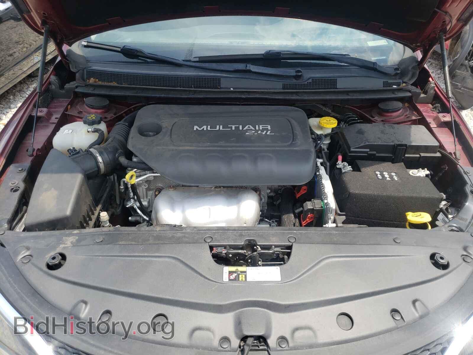 2016 CHRYSLER 200 - VIN: 1C3CCCAB6GN115418 - Фото 7