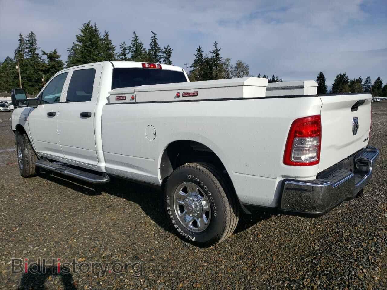 2023 RAM 2500 - VIN: 3C6UR5HL6PG586932 - Photo 2
