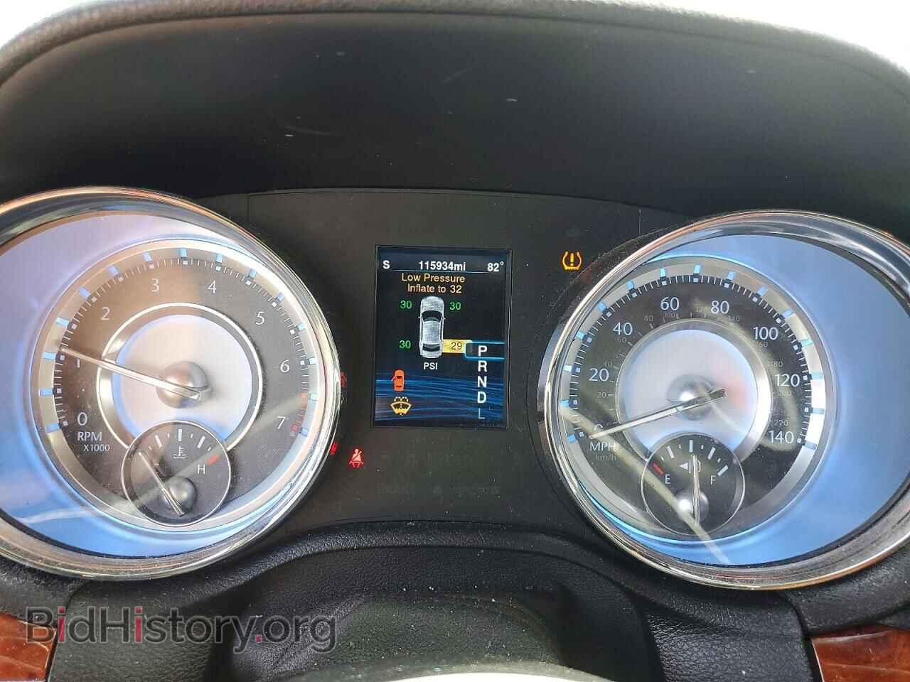 2014 CHRYSLER 300 - VIN: 2C3CCAAG7EH275748 - Фото 9