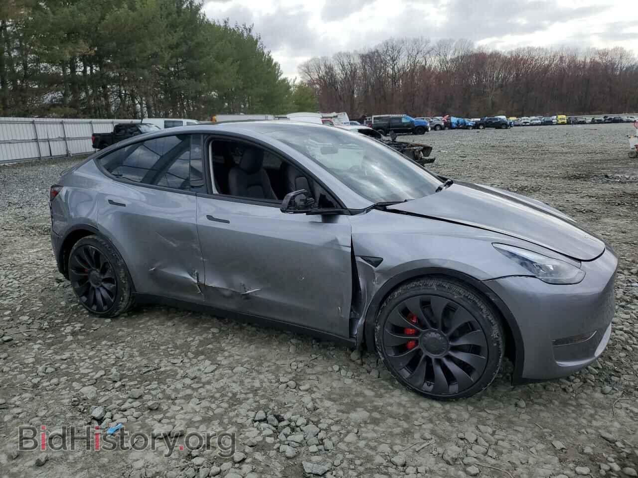 2025 TESLA MODEL Y - VIN: 7SAYGDEF1SF304352 - Фото 4