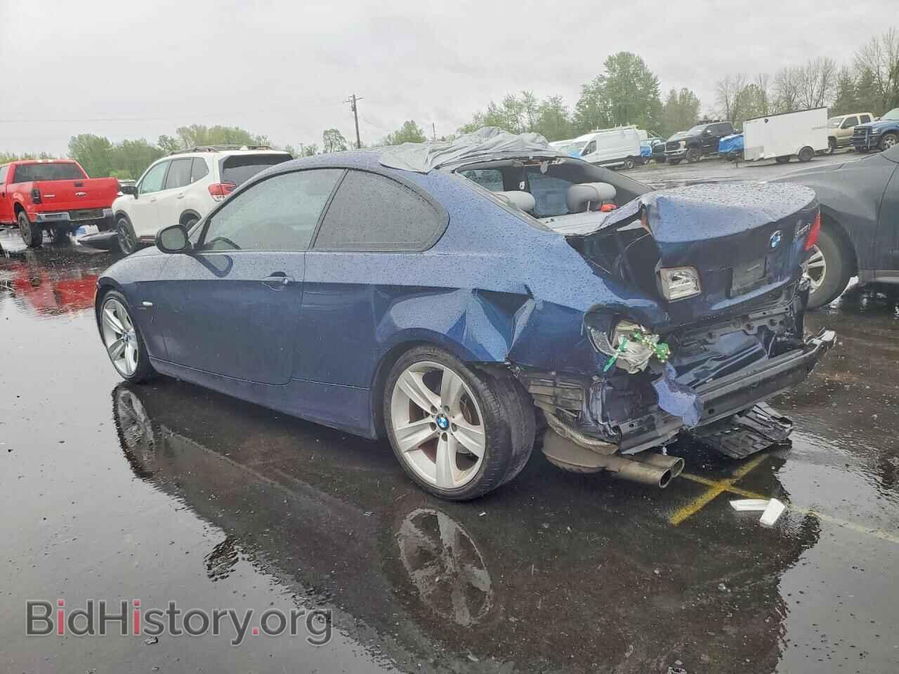 2011 BMW 3 SERIES - VIN: WBAKE3C53BE557863 - Фото 2