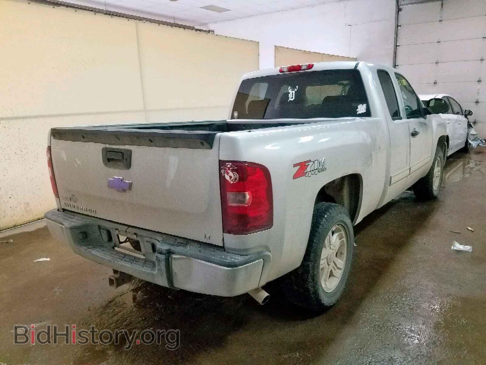 2011 CHEVROLET SILVERADO - VIN: 1GCRKSE38BZ148010 - Фото 4