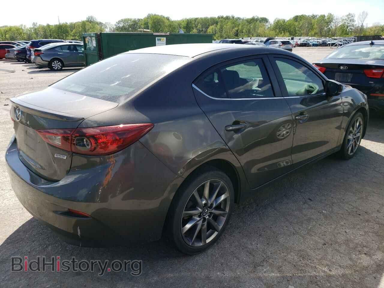 2018 MAZDA 3 - VIN: 3MZBN1V36JM165114 - Фото 3