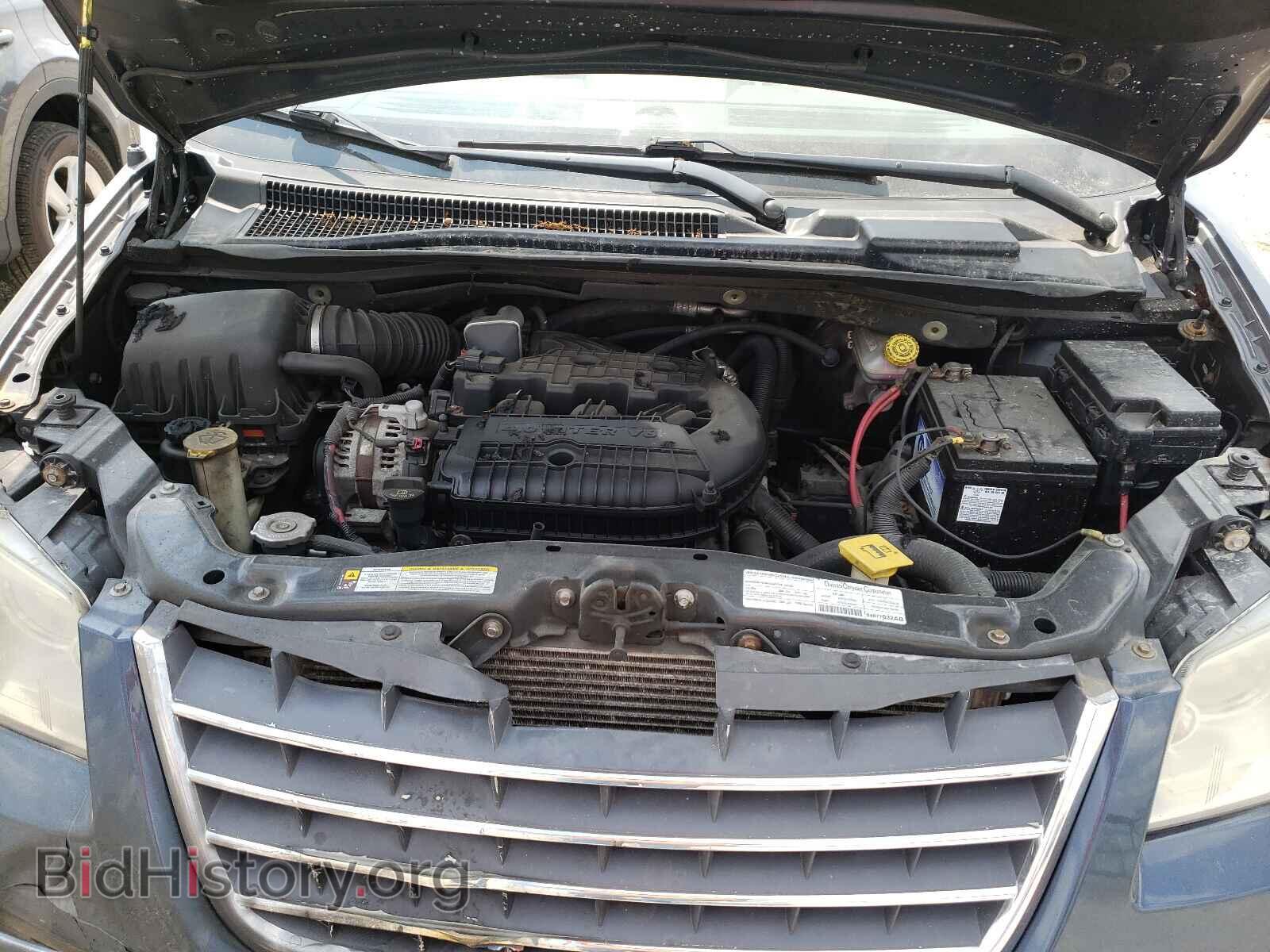2008 CHRYSLER MINIVAN - VIN: 2A8HR64X08R811746 - Фото 7