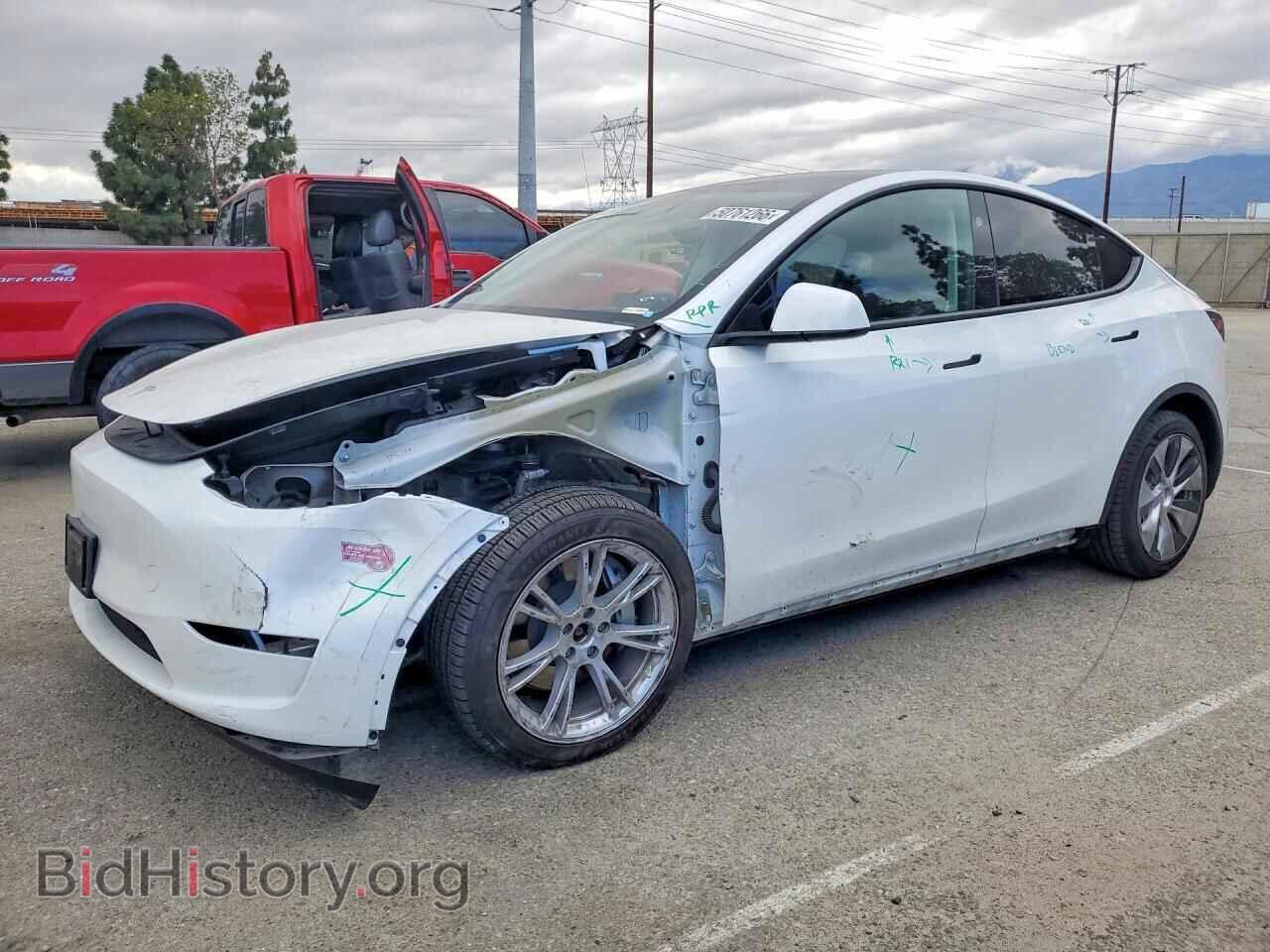 Photo 7SAYGAEE0RF984681 - TESLA MODEL Y 2024