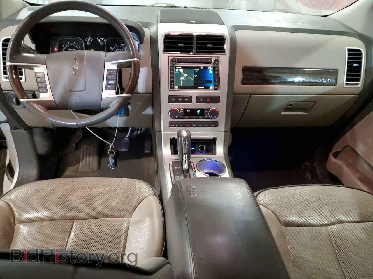 2010 LINCOLN MKX - VIN: 2LMDJ8JC3ABJ05198 - Фото 8