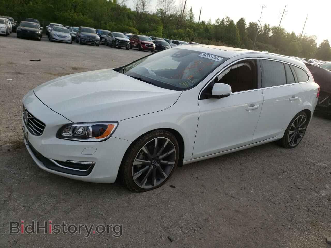 Фотография YV140MEMXF1256096 - VOLVO V60 2015