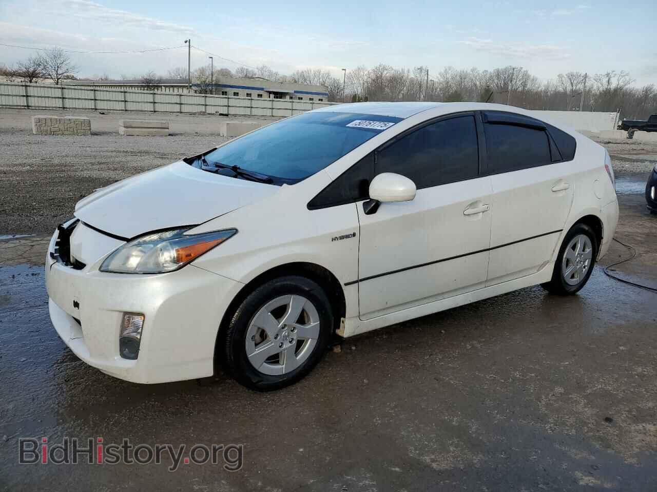 Фотография JTDKN3DU3B5370244 - TOYOTA PRIUS 2011