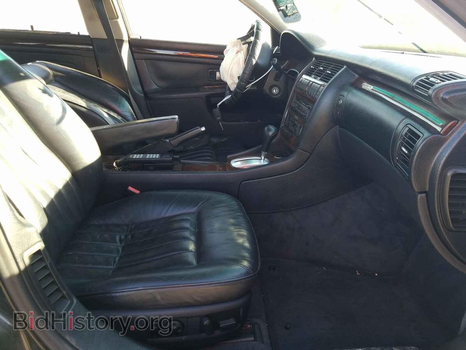 1997 AUDI A8 - VIN: WAUBG84D8VN012470 - Фото 5
