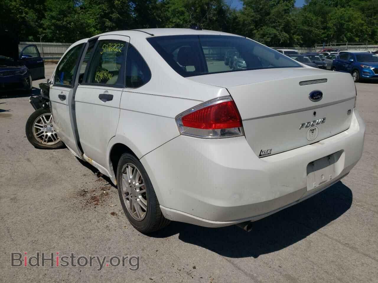 2008 FORD FOCUS - VIN: 1FAHP35N18W118254 - Фото 3