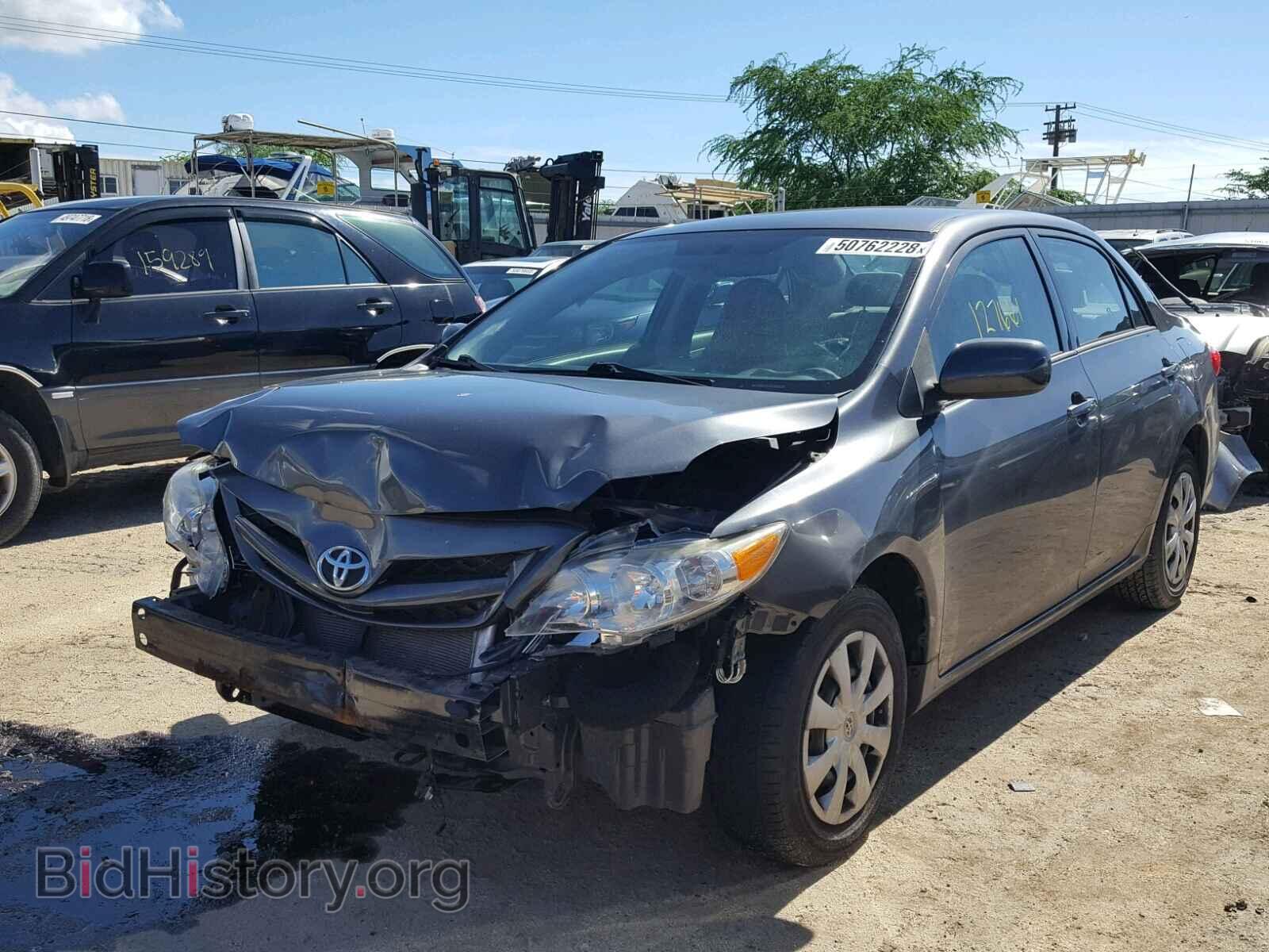 2013 TOYOTA COROLLA BA - VIN: 2T1BU4EE5DC992320 - Фото 2