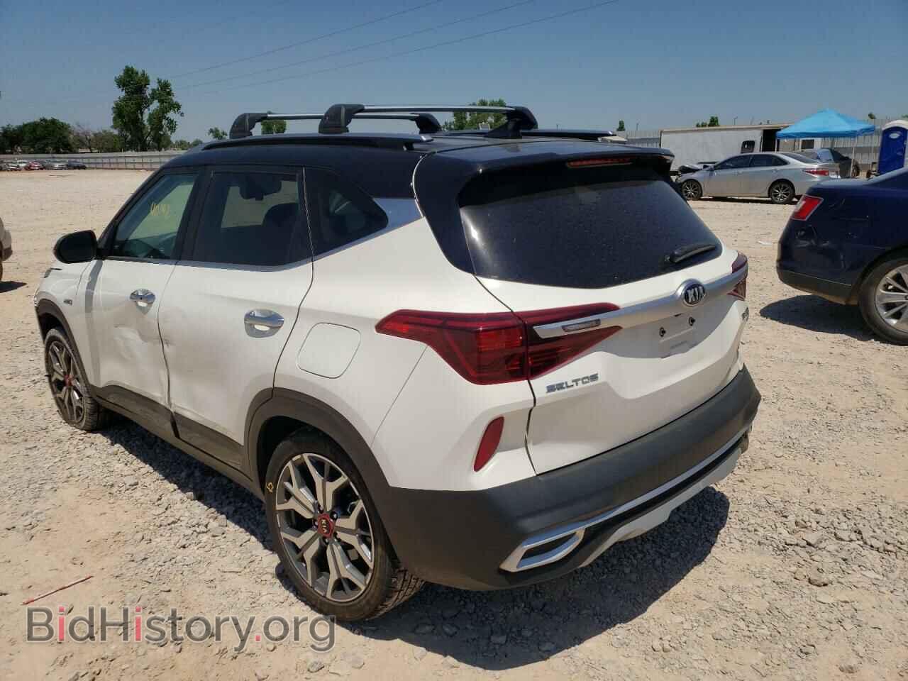 2021 KIA SELTOS - VIN: KNDETCA27M7217931 - Фото 3