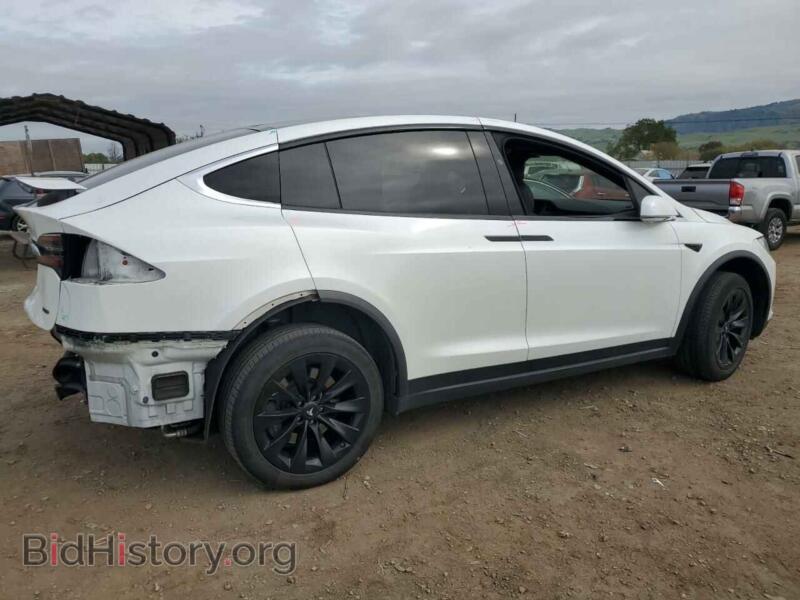 2018 Tesla MODEL X (VIN 5YJXCAE28JF138300) — photo 3 of 13