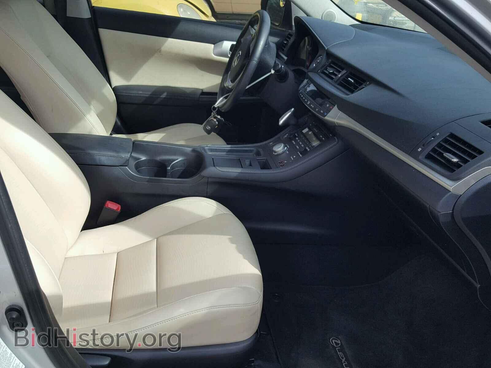 2011 LEXUS CT 200 - VIN: JTHKD5BH8B2040913 - Фото 5