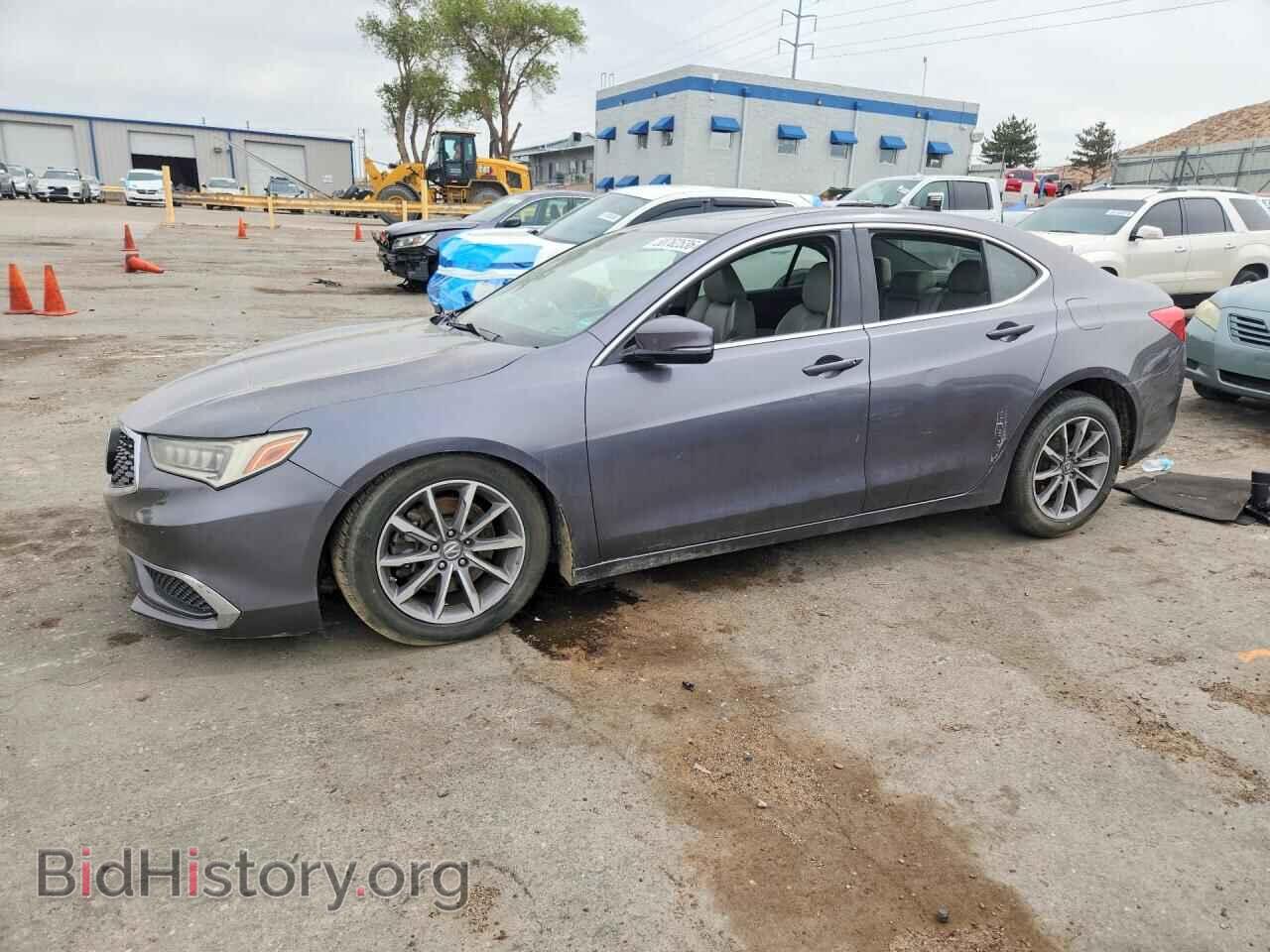Фотография 19UUB1F34JA011440 - ACURA TLX 2018